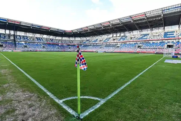 Górnik Zabrze signed a striker from Lewski Sofia!