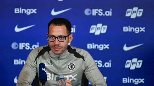 Chelsea: Liam Rosenior slams his players after another defeat