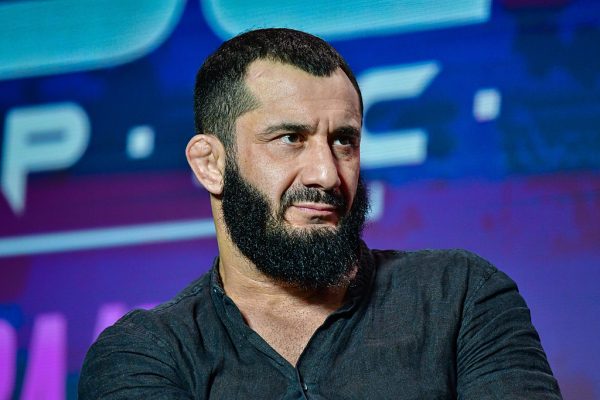 Who won the Paweł Pawlak vs Mamed Khalidow fight during KSW 117?