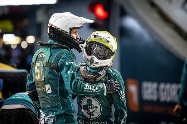 Falubaz Zielona Góra fans suspend their boycott!