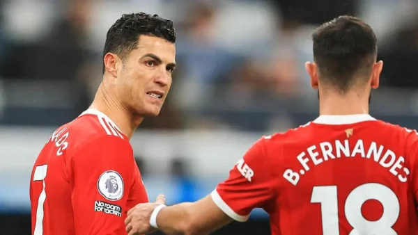 Manchester United: Bruno Fernandes matches Cristiano Ronaldo