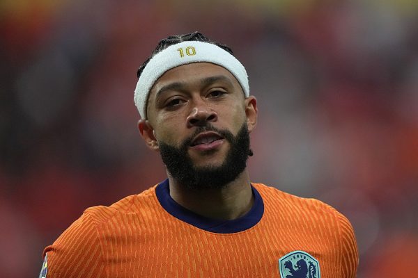 The best scorer in the history of the Dutch national team may not go to the World Cup!