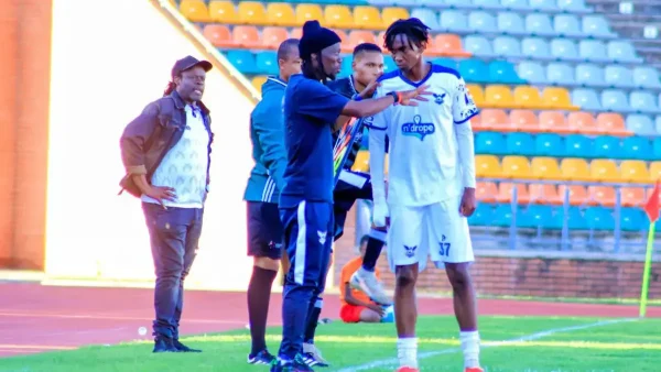 Reneilwe Letsholonyane nominated for Major Award