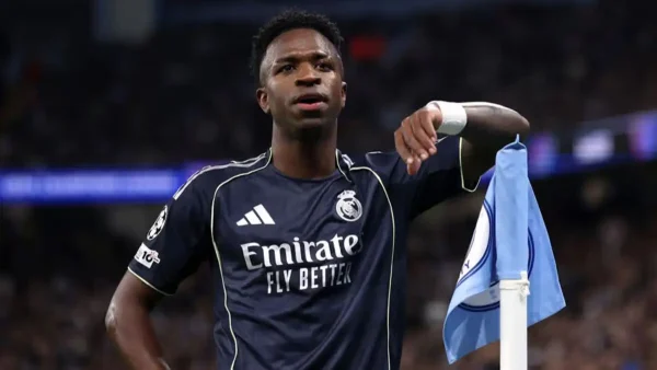 Real Madrid on alert… Vinícius contract chaos hands Guardiola a golden opportunity