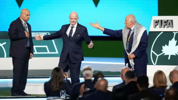 FIFA: Palestine refuses to shake hands with Israel (video)