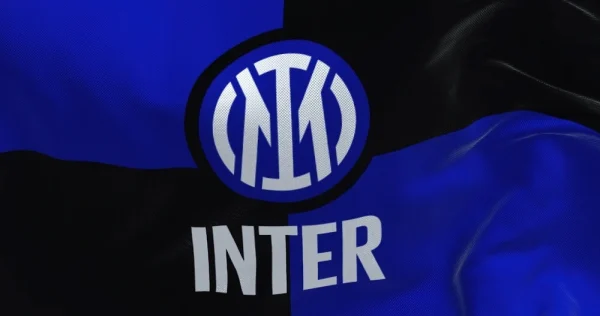 Inter Milan is close to signing the defender of their league rival!