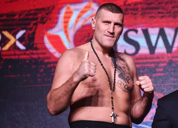 Tyson Fury defeated Mariusz Wach in the seventh round!